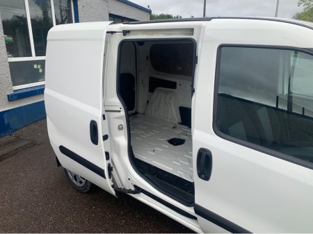 2017 Fiat Doblo DOBLO' MAXI CARGO LWB 1.3 90 MJ MJII 4DR €9,500