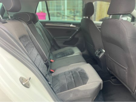 2015 Volkswagen Golf HIGHLINE 1.2 TSI MANUAL 110HP, NEW NCT 11/2026, LOW TAX, LOW INSURANCE €14,495 thumbnail