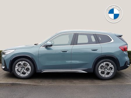 2026 BMW iX1 - thumbnail 3