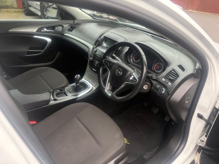 2014 Opel Insignia - thumbnail 11