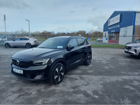 2024 Volvo XC40 - thumbnail 7