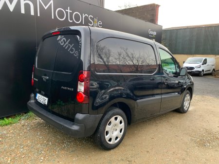 2014 Peugeot Partner Active 1.6 HDI 75PS // LOW MILEAGE // 3 SEATER // €4,025