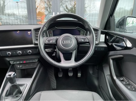 2022 Audi A1 - thumbnail 10