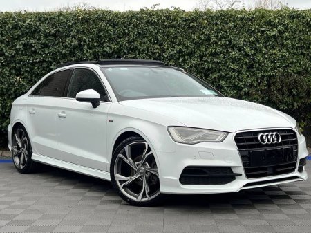 2015 Audi A3 S-LINE 1.4 TFSI * HUGE SPEC * // OPENING PAN ROOF // NEW 19" S-LINE ALLOYS // S-LINE INTERIOR €19,900 thumbnail