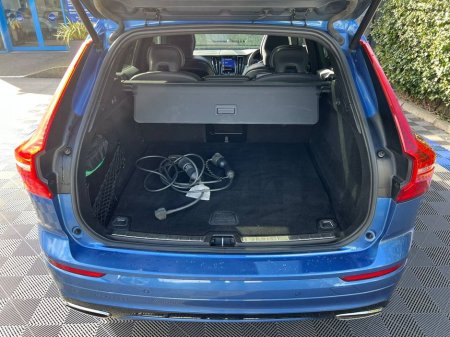 2021 Volvo XC60 - thumbnail 14