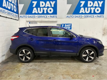 2015 Nissan Qashqai - thumbnail 3