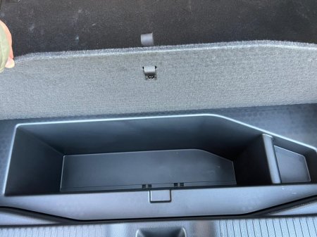 2024 Honda HR-V HR-V 1.5i-MMD e:HEV Elegance €35,950 thumbnail