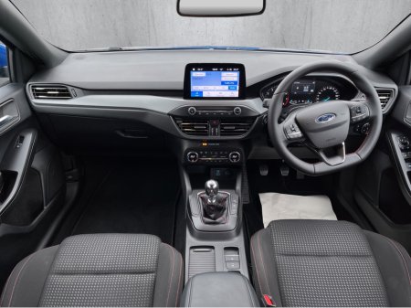 2023 Ford Focus - thumbnail 13