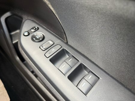 2019 Honda Civic - thumbnail 28