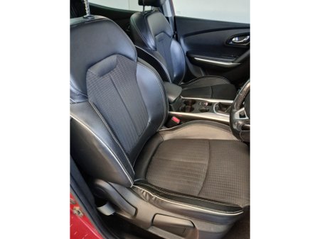2018 Renault Kadjar 1.5 DCI SIGNATURE NAV : Leather / Suede : Rev Cam / Sat Nav : FINANCE ARRANGED : €14,950 thumbnail