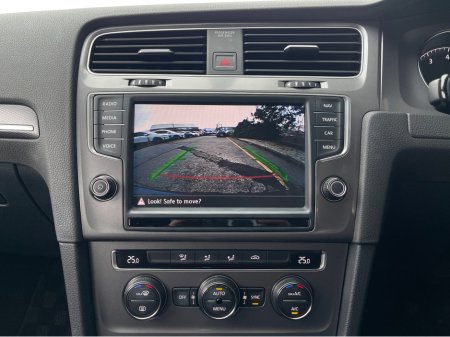 2015 Volkswagen Golf Volkswagen Golf 2015 Lounge Edition*Low Miles €13,900 thumbnail