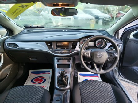 2021 Opel Astra 2021 Opel Astra AA Approved 1 Year Warranty €13,950 thumbnail