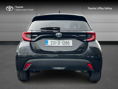 2023 Toyota Yaris - photo 4