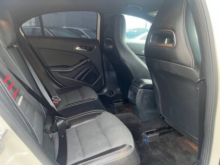 2017 Mercedes-Benz A Class A180 AMG-STYLE 1.6 AUTO // NEW 19" AMG-LINE ALLOYS // BLUETOOTH MUSIC // HEATED SEATS €16,900 thumbnail