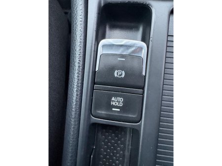 2014 Volkswagen Golf - thumbnail 5