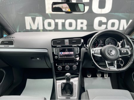 2016 Volkswagen Golf - thumbnail 10