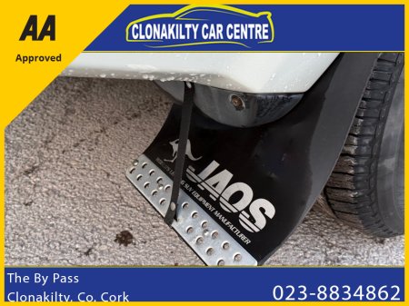 2006 Mitsubishi Pajero - thumbnail 20