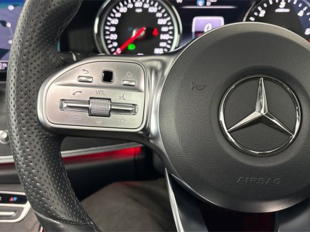 2019 Mercedes-Benz E Class - thumbnail 22