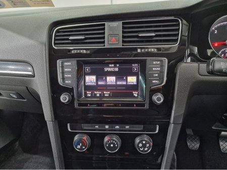 2013 Volkswagen Golf - thumbnail 12