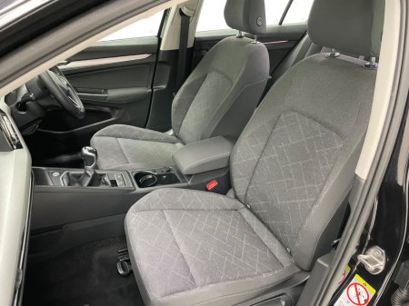 2021 Volkswagen Golf  €23,995 thumbnail