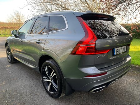 2019 Volvo XC60 - thumbnail 4