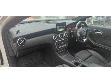 2016 Mercedes-Benz A Class - thumbnail 25