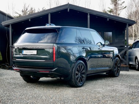 2025 Land Rover Range Rover SWB 3.0 I6 PHEV Autobiography €159,950 thumbnail