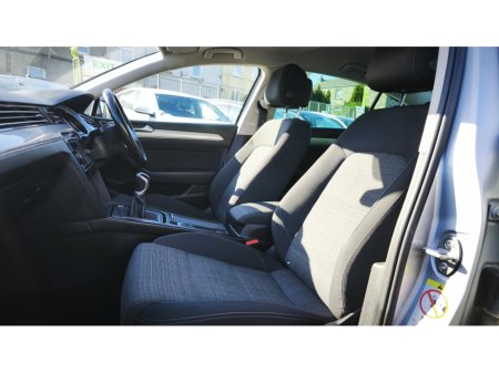 2022 Volkswagen Passat - thumbnail 17