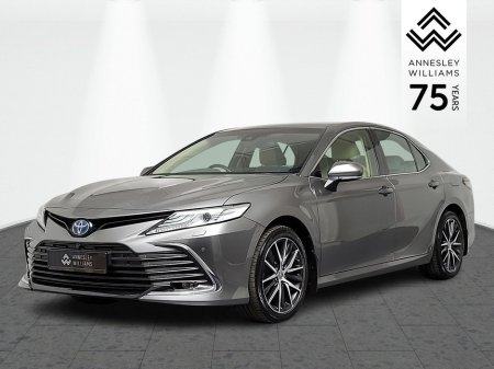 2023 Toyota Camry - thumbnail 3
