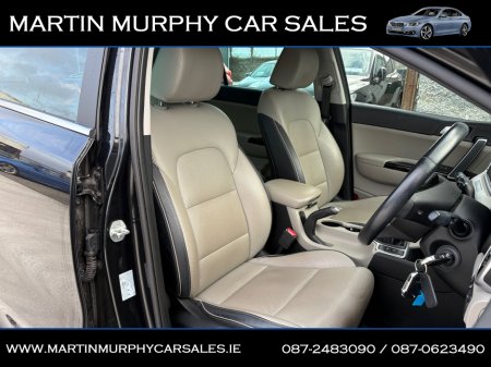 2021 Kia Sportage - thumbnail 14