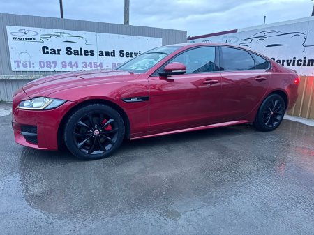 2017 Jaguar XF - thumbnail 30