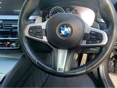 2018 BMW 5 Series - thumbnail 15