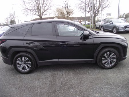 2021 Hyundai Tucson - thumbnail 2