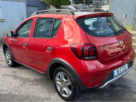 2018 Dacia Sandero Stepway STEPWAY SIGNATURE 1.5 DCI 90 P €9,900 thumbnail