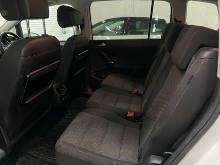 2017 Volkswagen Touran  €30,995 thumbnail