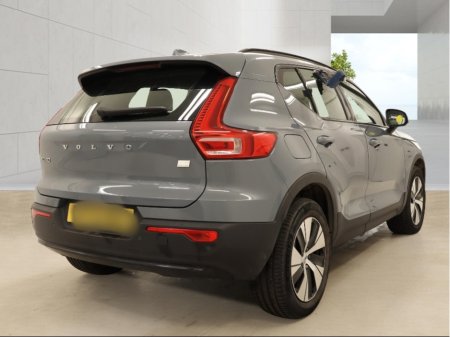 2022 Volvo XC40 - photo 4