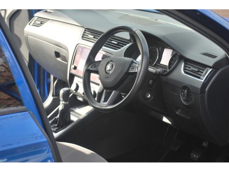 2020 Skoda Octavia - thumbnail 13