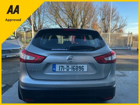 2017 Nissan Qashqai - thumbnail 3