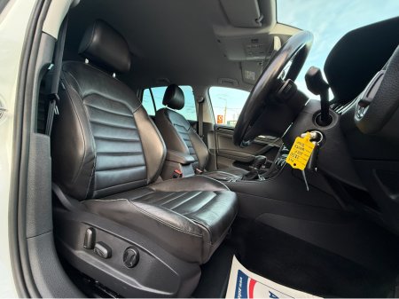 2014 Volkswagen Golf - thumbnail 20