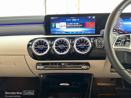 2024 Mercedes-Benz CLA Class 180 d Coup A/T Progressive Plus thumbnail