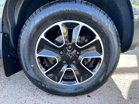 2017 Dacia Duster - thumbnail 34