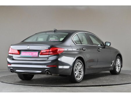 2018 BMW 5 Series - thumbnail 9