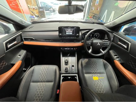 2023 Mitsubishi Outlander - thumbnail 20