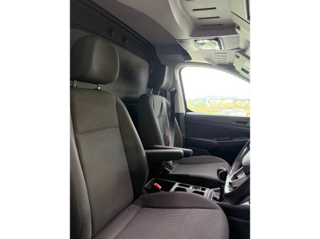 2022 Volkswagen Caddy - thumbnail 16