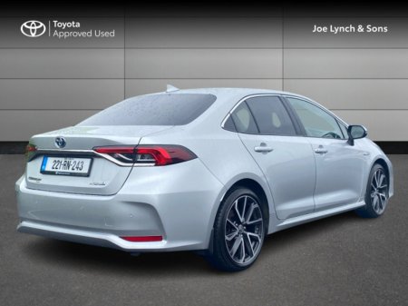 2022 Toyota Corolla COROLLA HYBRID SOL SALOON €29,945