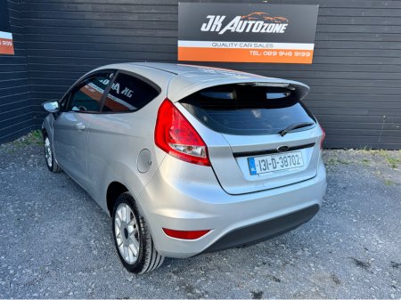 2013 Ford Fiesta 1.25 ZETEC 3DR ARGENTO €5,995