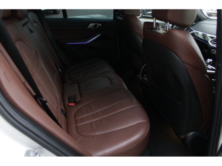 2020 BMW X5 3.0D 35DM-SPORT PLUS 5DR ESTATE AUTOMATIC // IMMACUALTE CONDITION // BUY WITH CONFIDENCE AA AND SIMI APPROVED DEALER 2025 // FINANCE ARRANGED // ALL TRADE INS WELCOME // €64,950 thumbnail