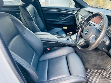 2016 BMW 5 Series ALLOYS // LEATHER INTERIOR // MULTI-FUNC WHEEL €19,950 thumbnail