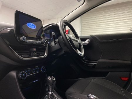 2022 Ford Puma 1.0L EcoBoost mHEV 125PS Titanium €18,995