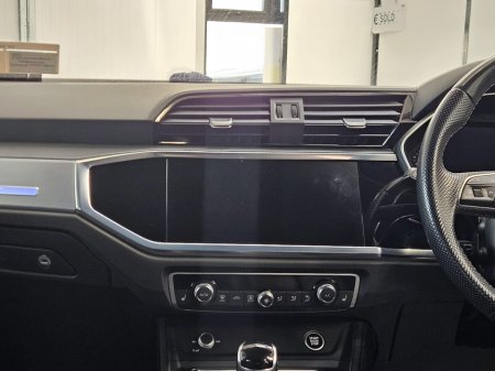 2021 Audi Q3 - thumbnail 15